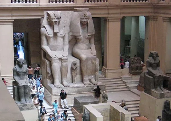 tagesausflug-von-hurghada-nach-kairo-mit-dem-flugzeug-siri-tours (3)