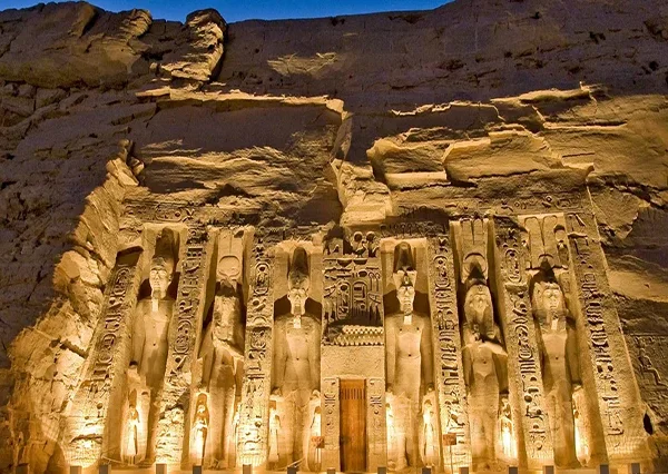 Ausflug-Hurghada-Abu-Simbel-siri-tours (2)