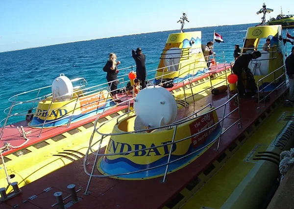 Hurghada-U-Boot-Sindbad-siri-tours (2)