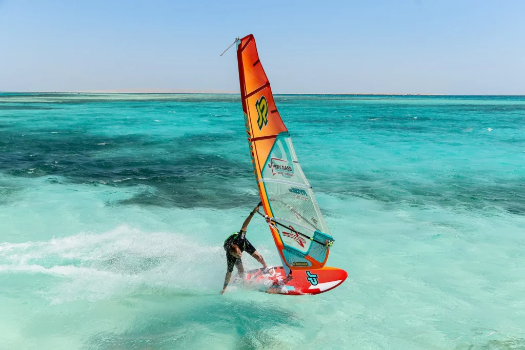 Kitesurfen und Windsurfen - Hurghada Aktivitäten - Urlaub Ägypten