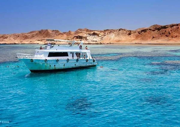 Private-Bootstour-Hurghada-siri-tours (4)
