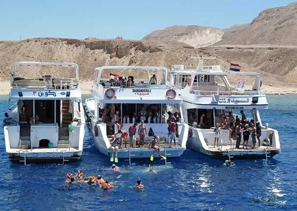 Private-Bootstour-Hurghada-siri-tours (6)